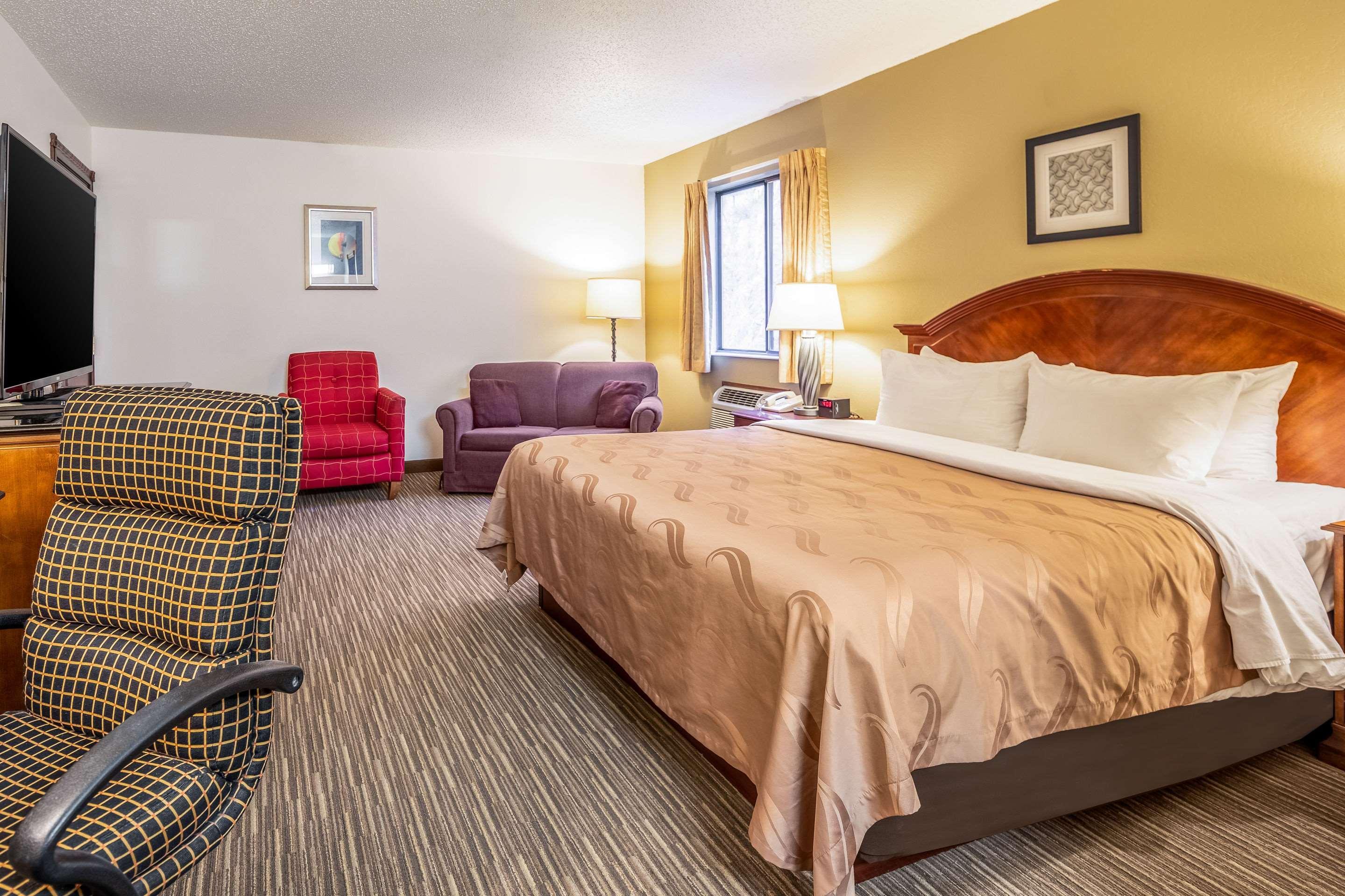 Quality Inn Keystone Near Mount Rushmore Bagian luar foto