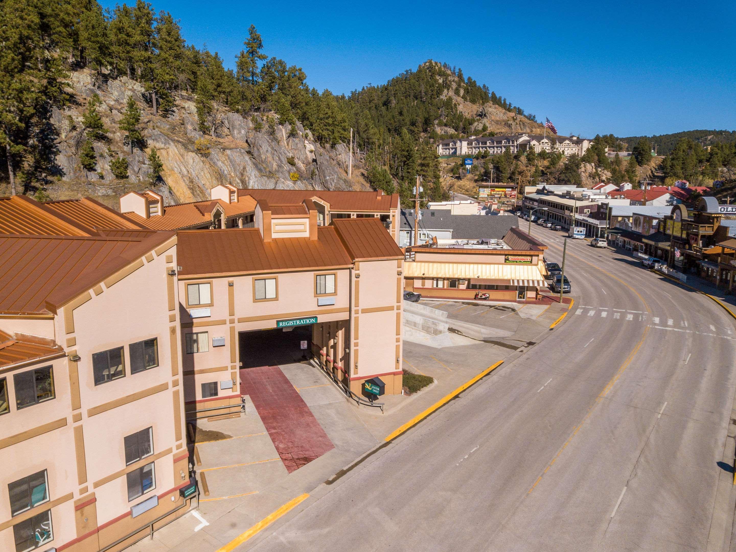 Quality Inn Keystone Near Mount Rushmore Bagian luar foto