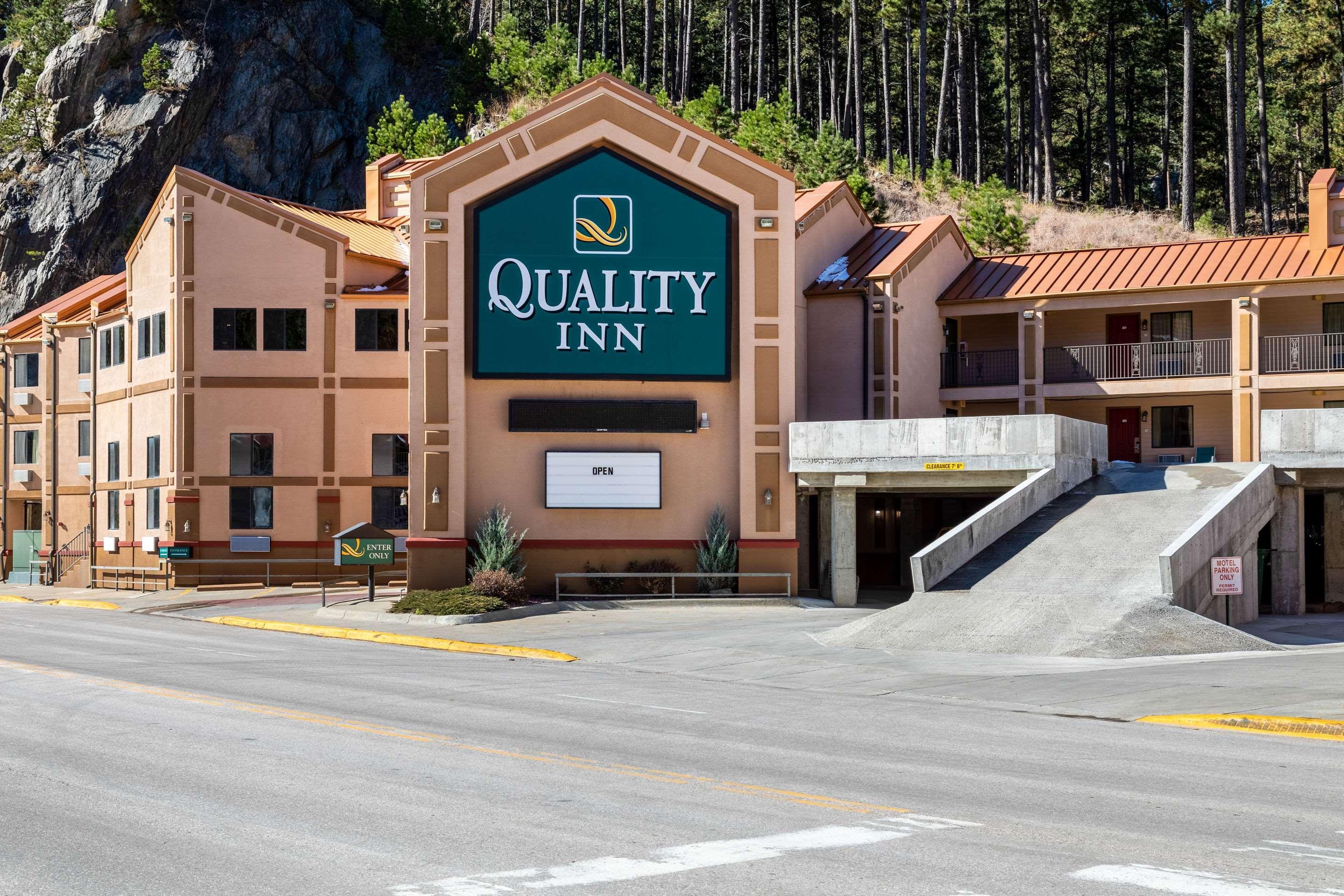 Quality Inn Keystone Near Mount Rushmore Bagian luar foto