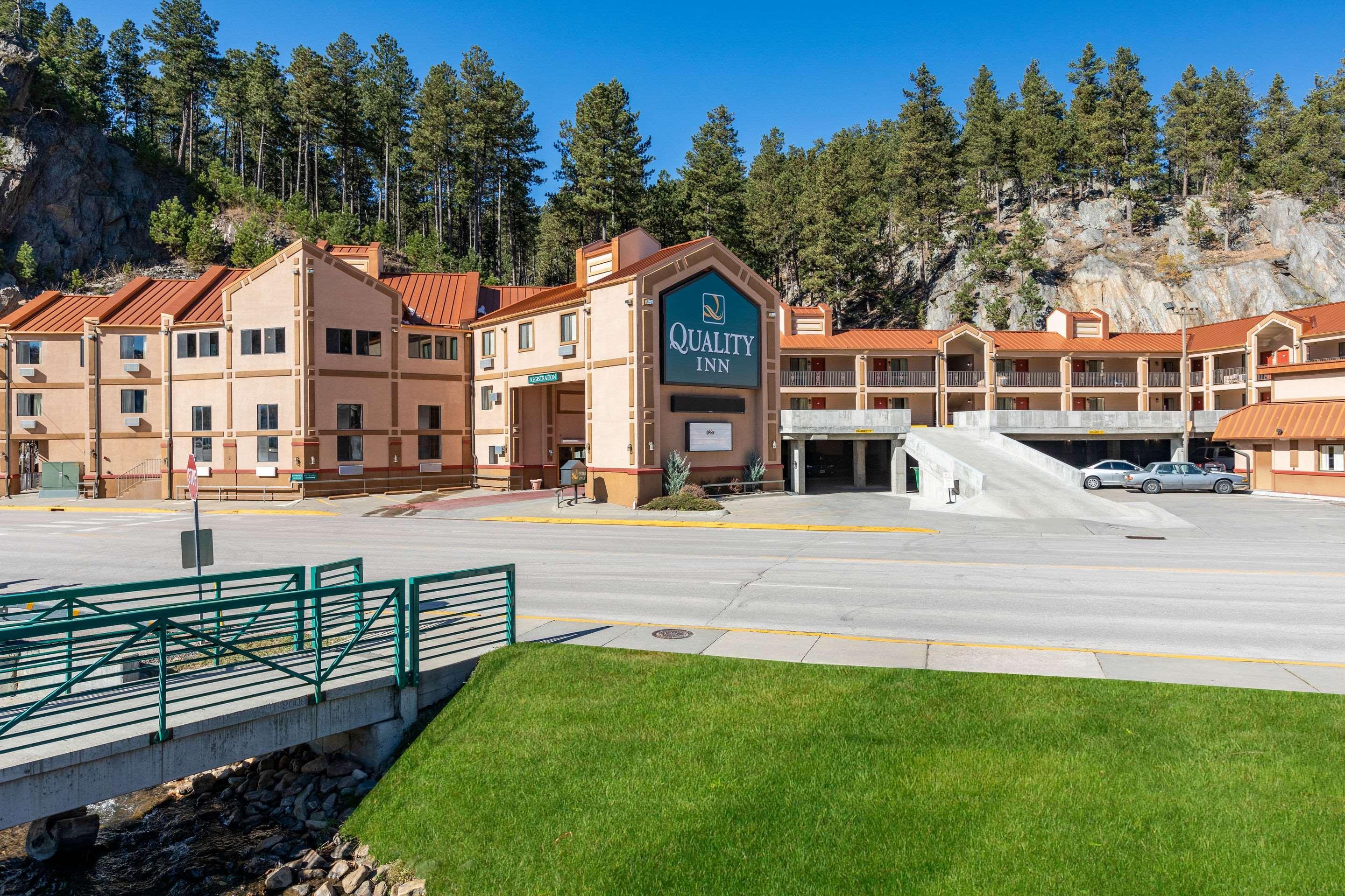 Quality Inn Keystone Near Mount Rushmore Bagian luar foto